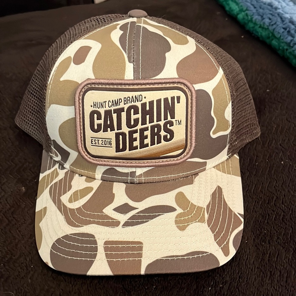 Catching Deers Hat